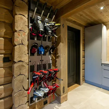 Handcrafted Log Cabin At Golsfjellet Hébergement de vacances