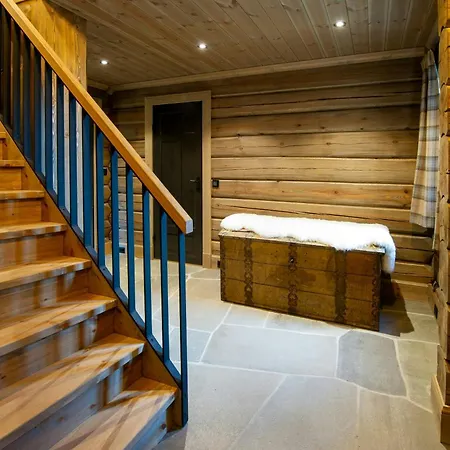 Handcrafted Log Cabin At Golsfjellet Hébergement de vacances