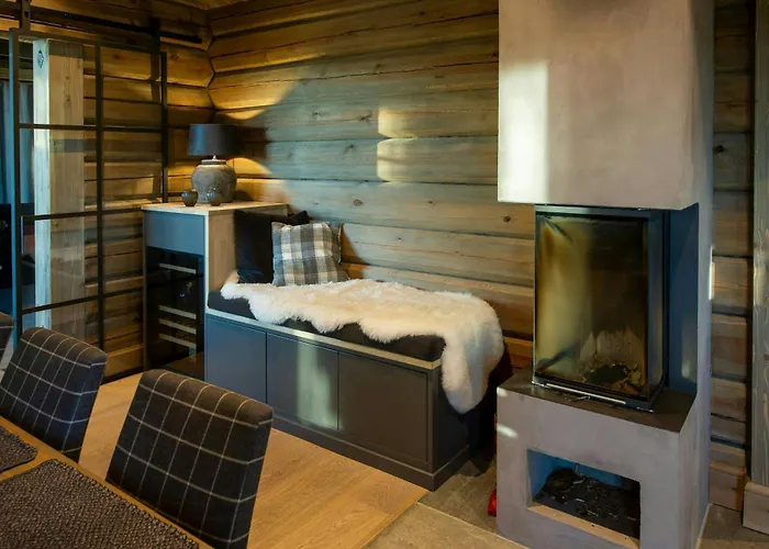 Handcrafted Log Cabin At Golsfjellet * Gol