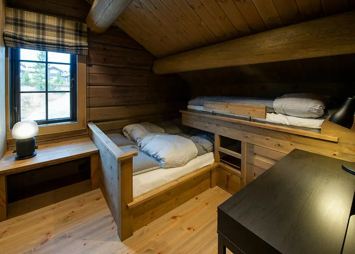 Handcrafted Log Cabin At Golsfjellet Gol