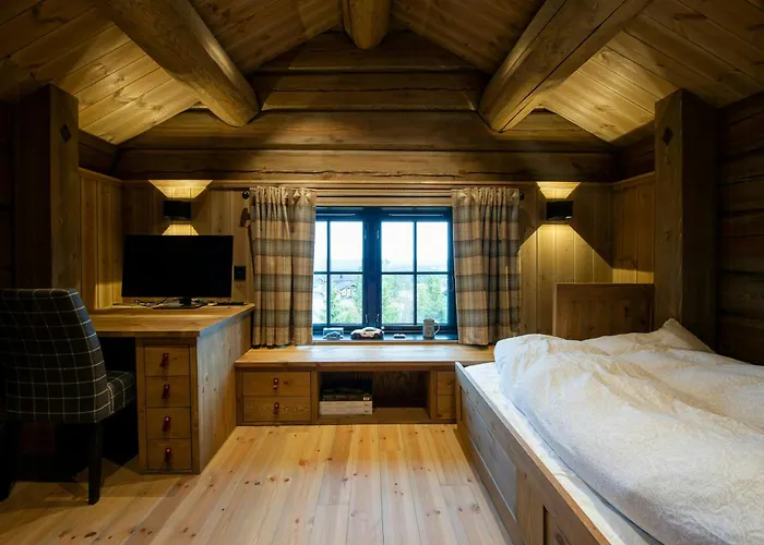 Ferienhaus Handcrafted Log Cabin At Golsfjellet *